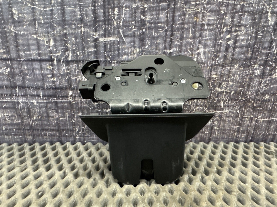 Замок крышки багажника, 3720 рублей, Красноярск