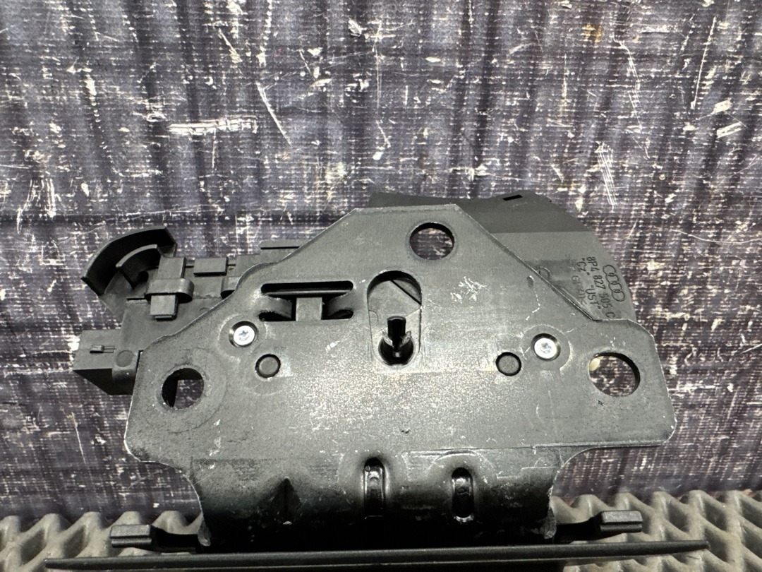 Замок крышки багажника, 3720 рублей, Красноярск