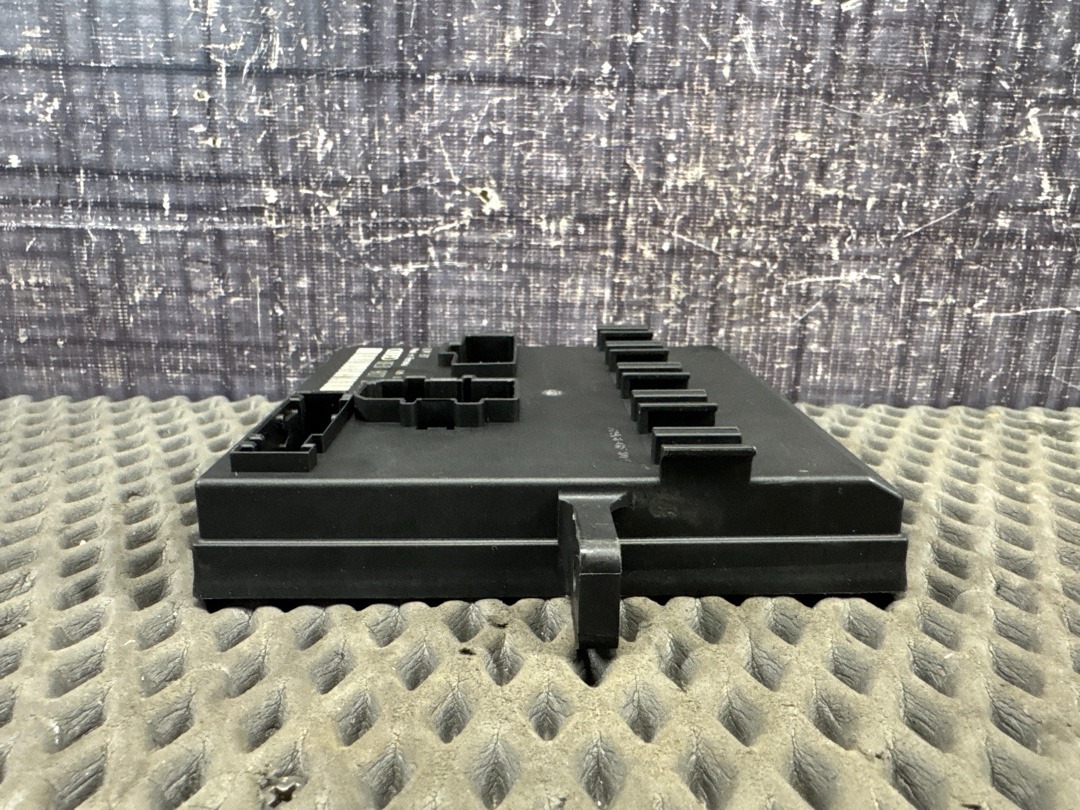 Блок управления бортовой сети, 2730 рублей, Красноярск