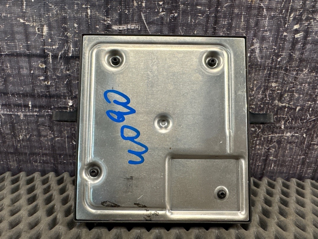 Блок управления бортовой сети, 2730 рублей, Красноярск