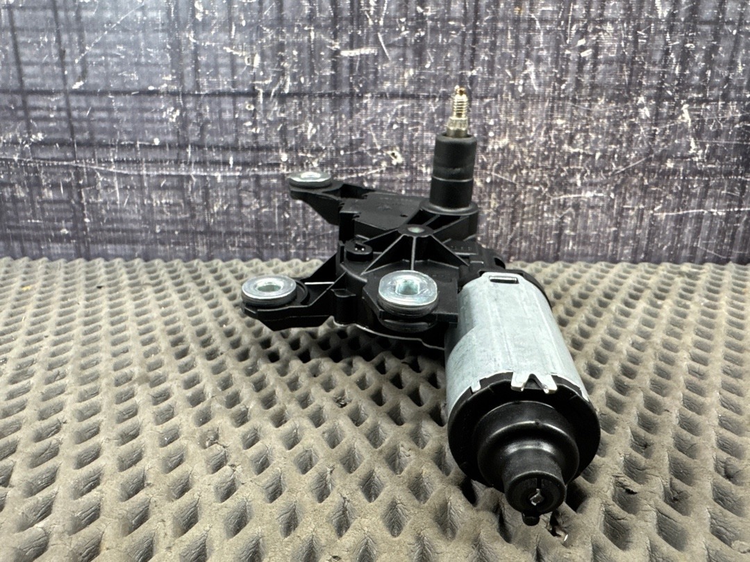 Мотор стеклоочистителя, 4210 рублей, Красноярск