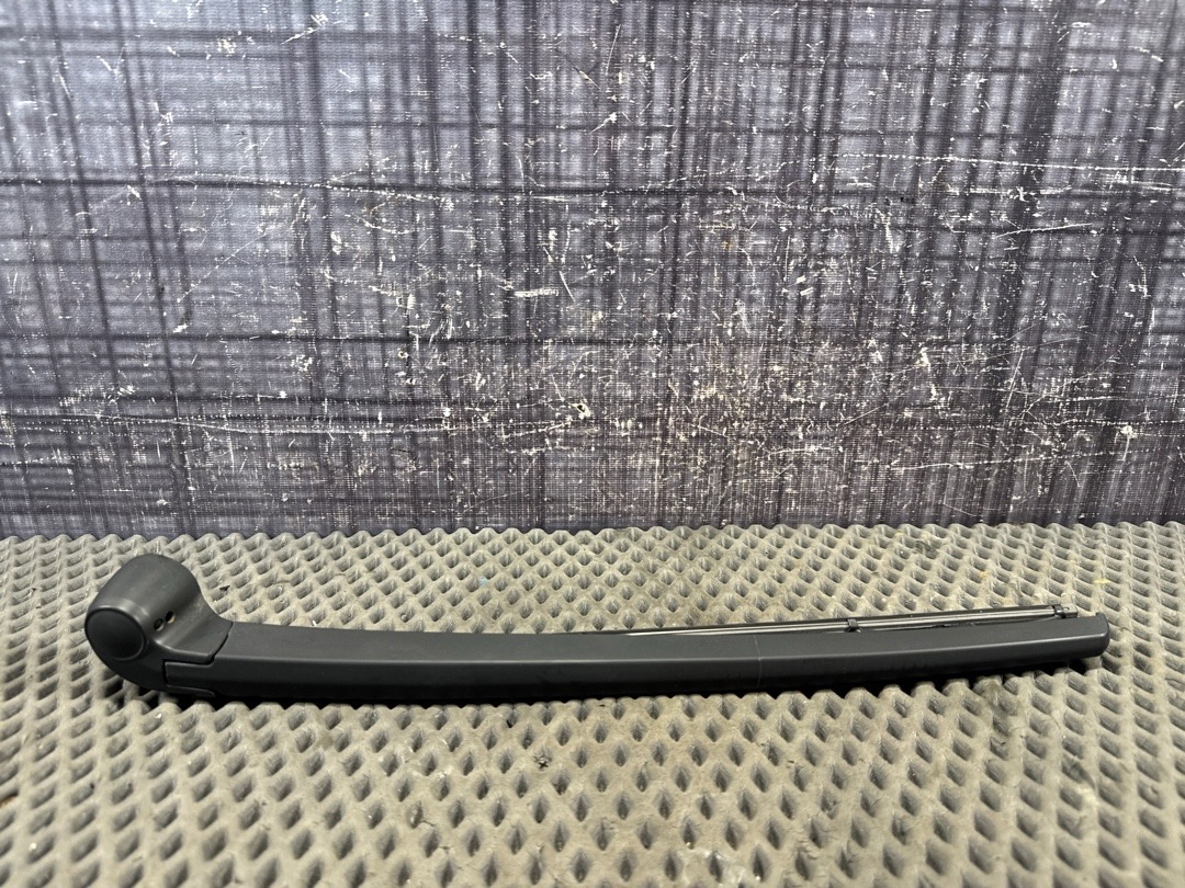 Дворник, 1730 рублей, Красноярск