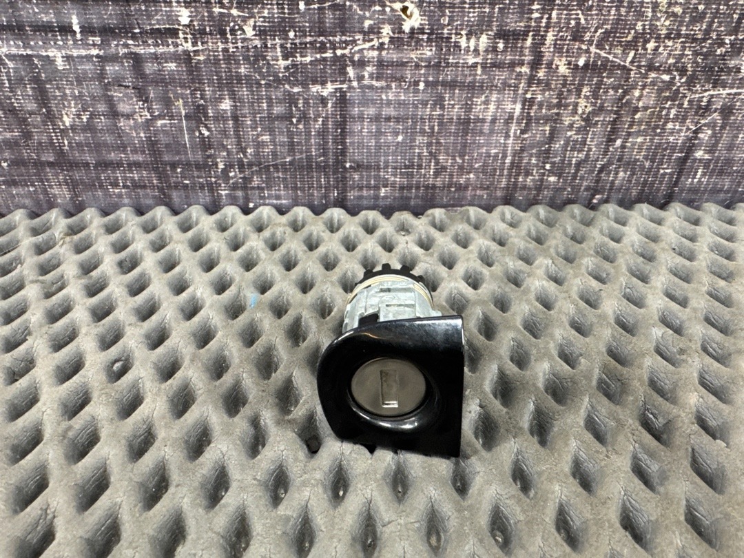 Личинка замка двери, 1630 рублей, Красноярск