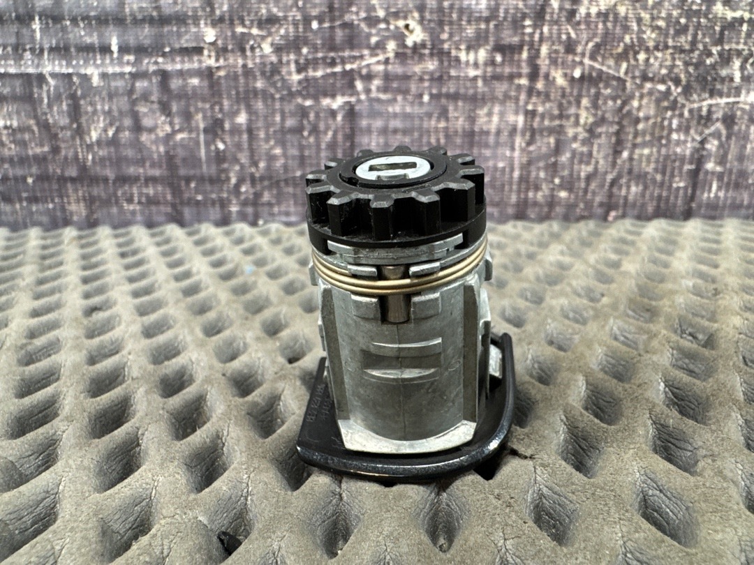 Личинка замка двери, 1630 рублей, Красноярск