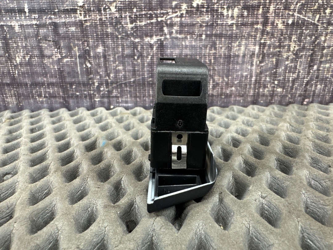 Кнопка центрального замка, 620 рублей, Красноярск