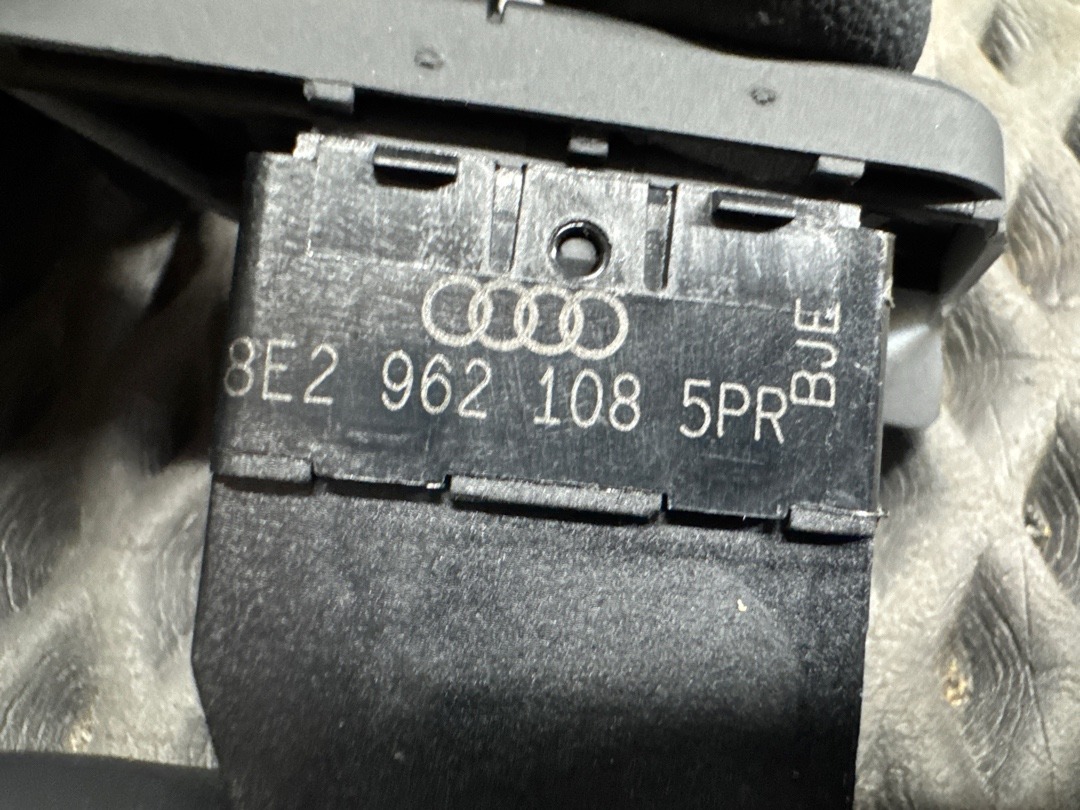 Кнопка центрального замка, 620 рублей, Красноярск