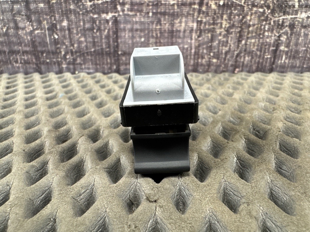 Кнопка стеклоподъемника, 570 рублей, Красноярск