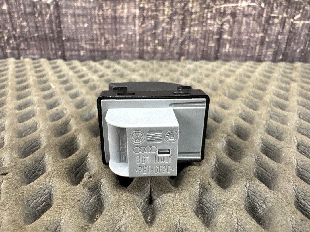 Кнопка стеклоподъемника, 570 рублей, Красноярск