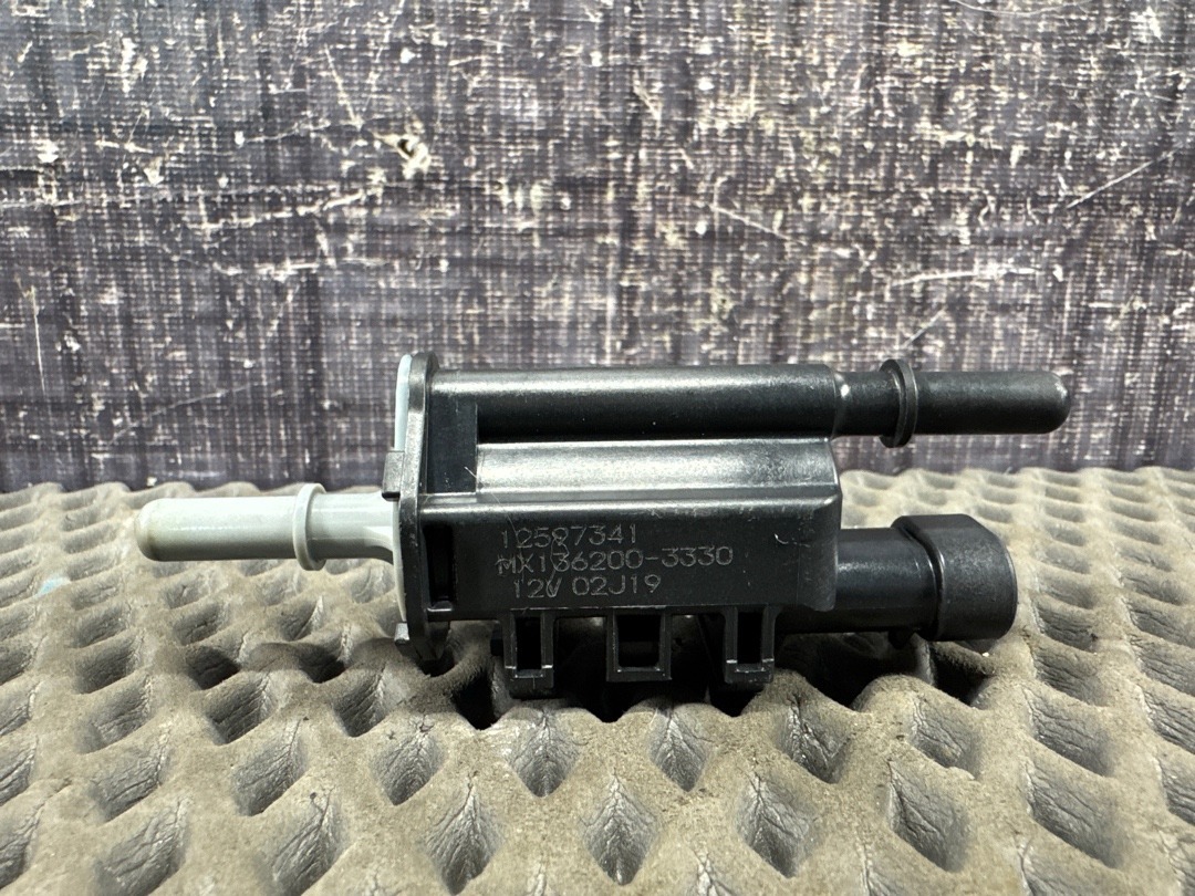 Клапан вентиляции топливного бака, 3920 рублей, Красноярск