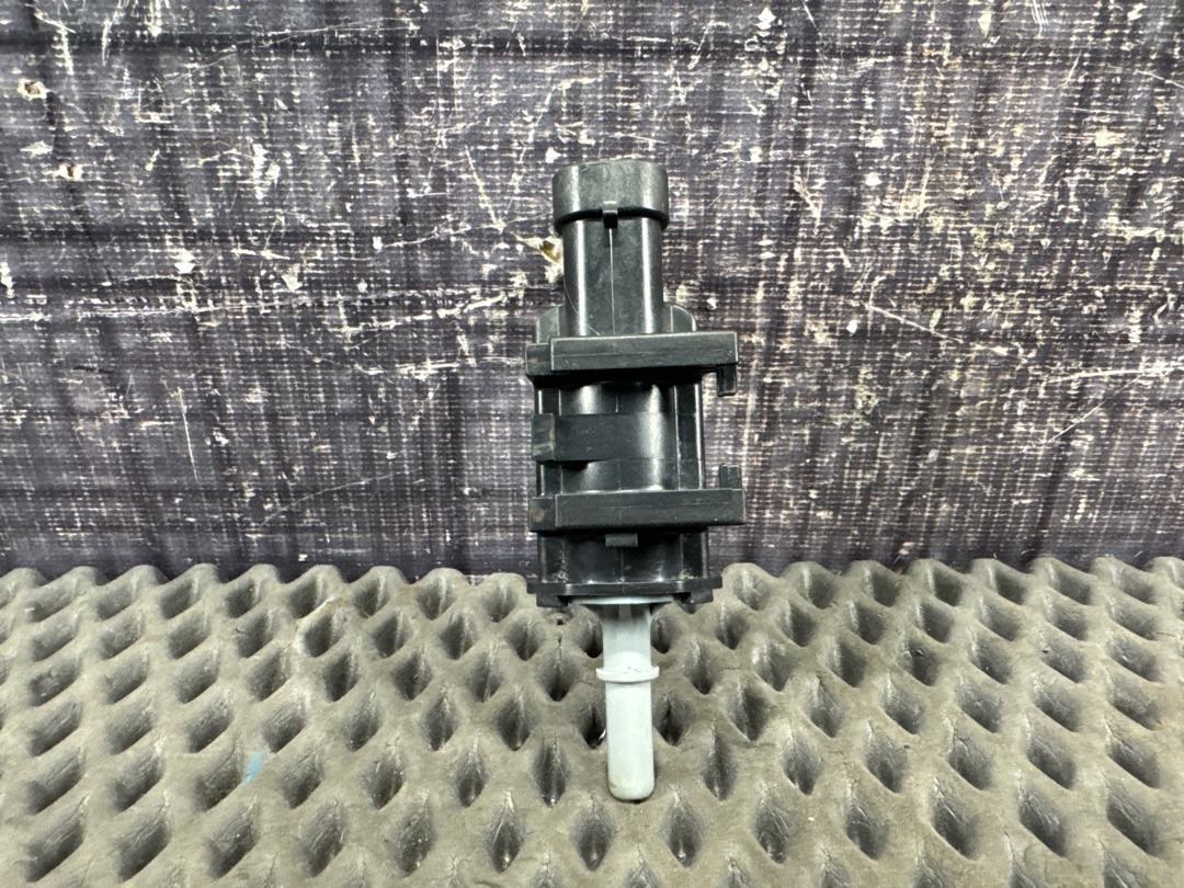 Клапан вентиляции топливного бака, 3920 рублей, Красноярск