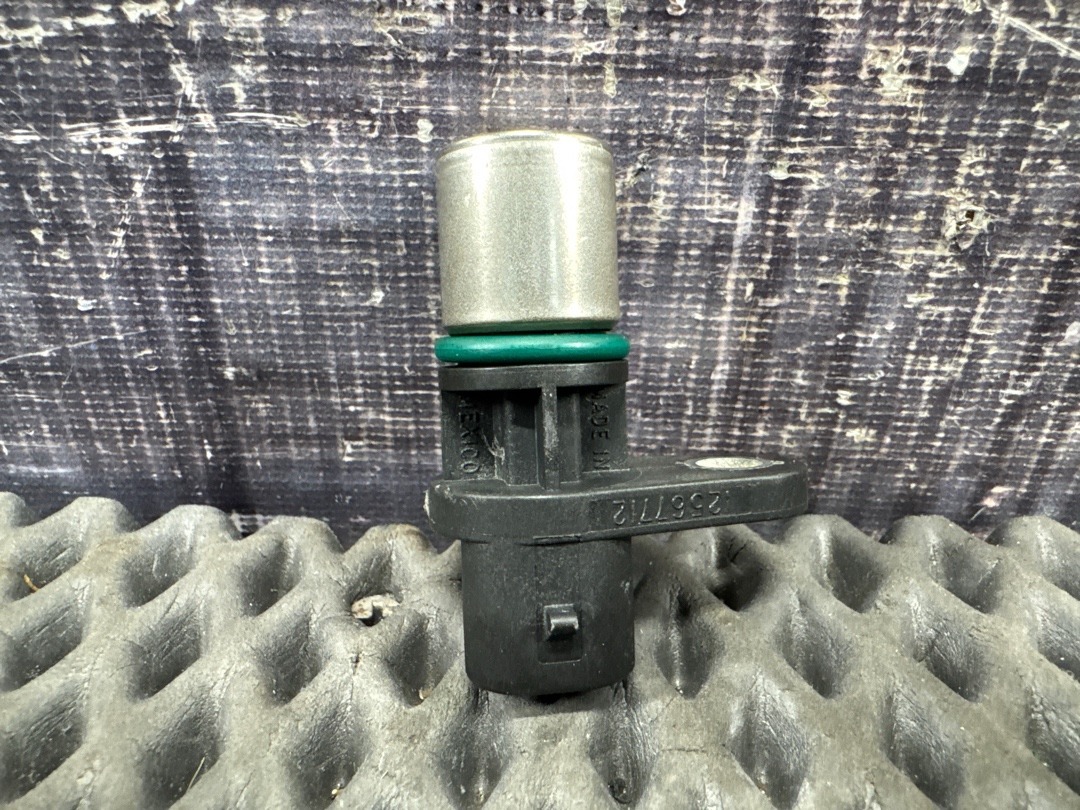 Датчик коленвала, 2420 рублей, Красноярск