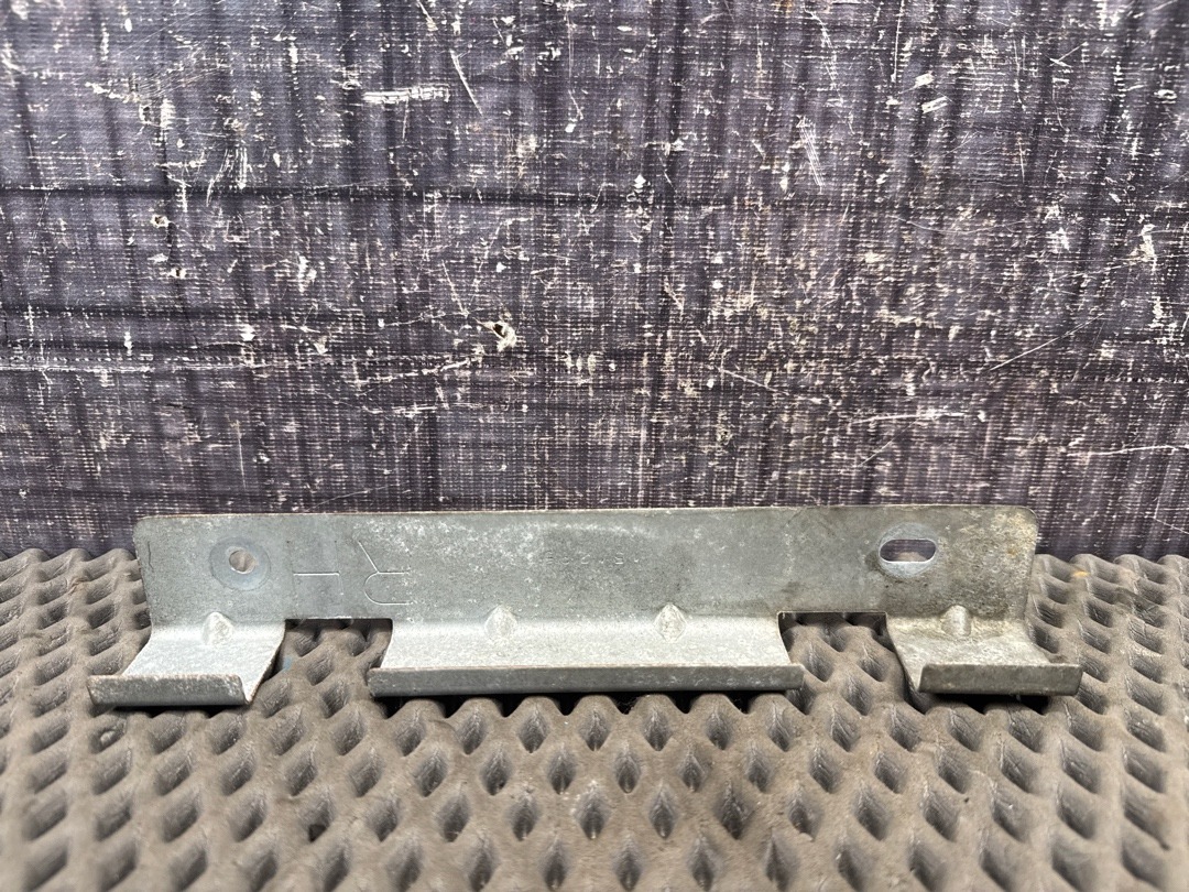 Крепление бампера, 990 рублей, Красноярск