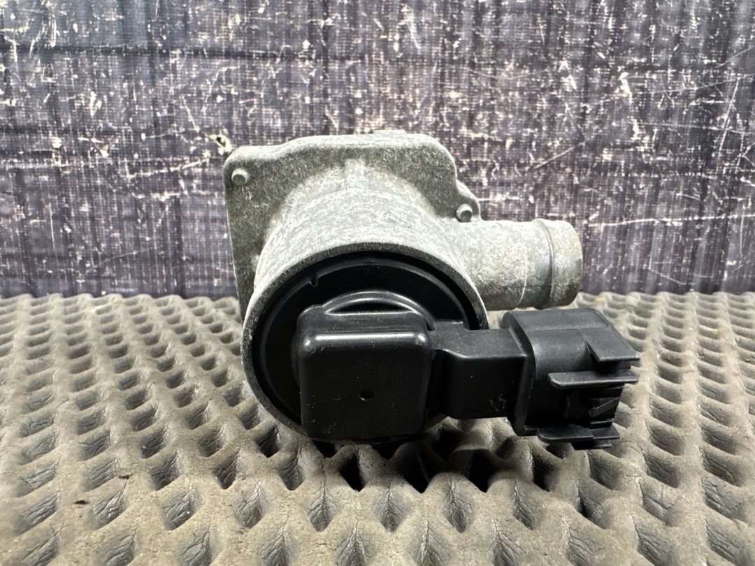 Клапан рециркуляции выхлопных газов, 12620 рублей, Красноярск