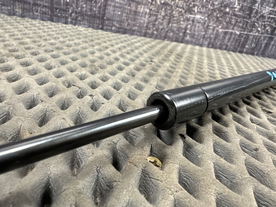 Амортизатор багажника, 2110 рублей, Красноярск