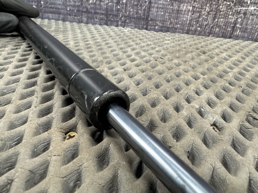 Амортизатор багажника, 2840 рублей, Красноярск