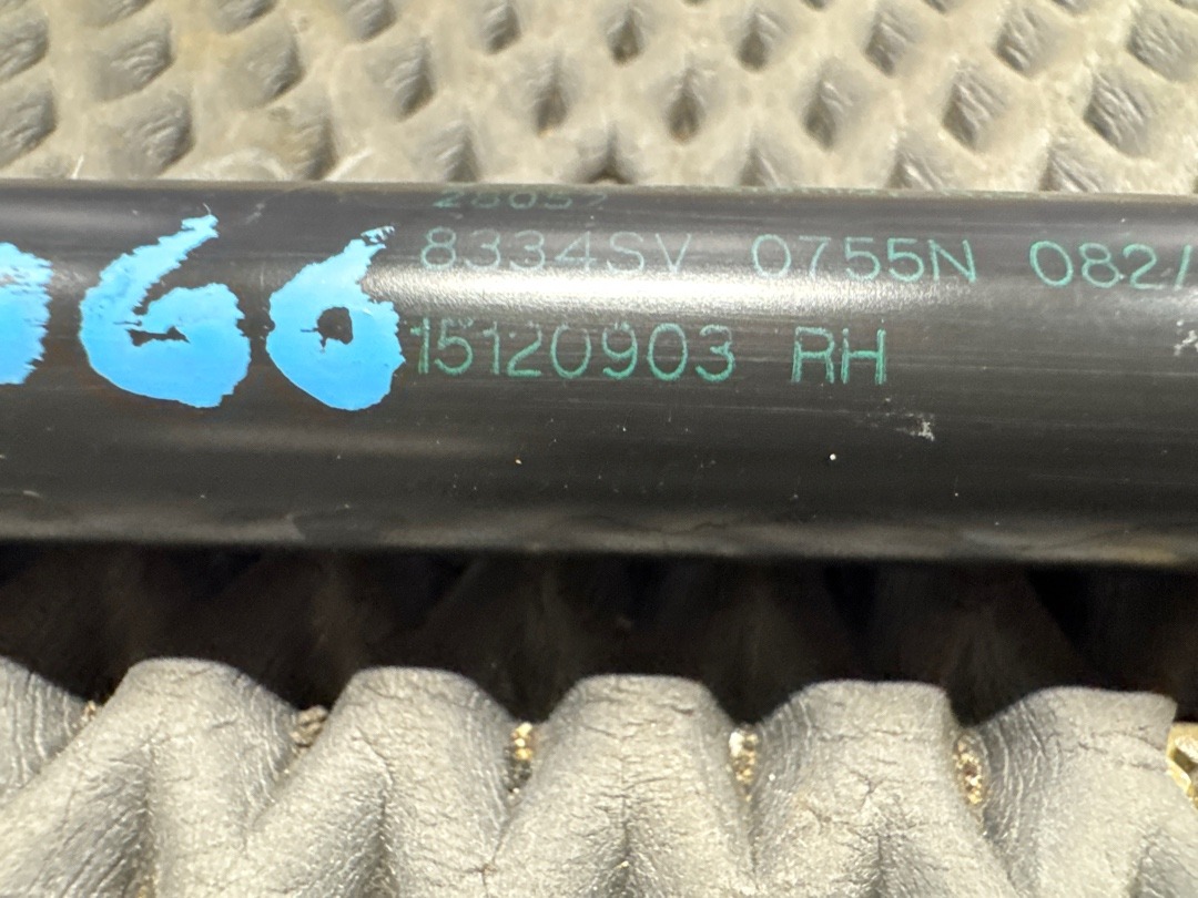 Амортизатор багажника, 2840 рублей, Красноярск