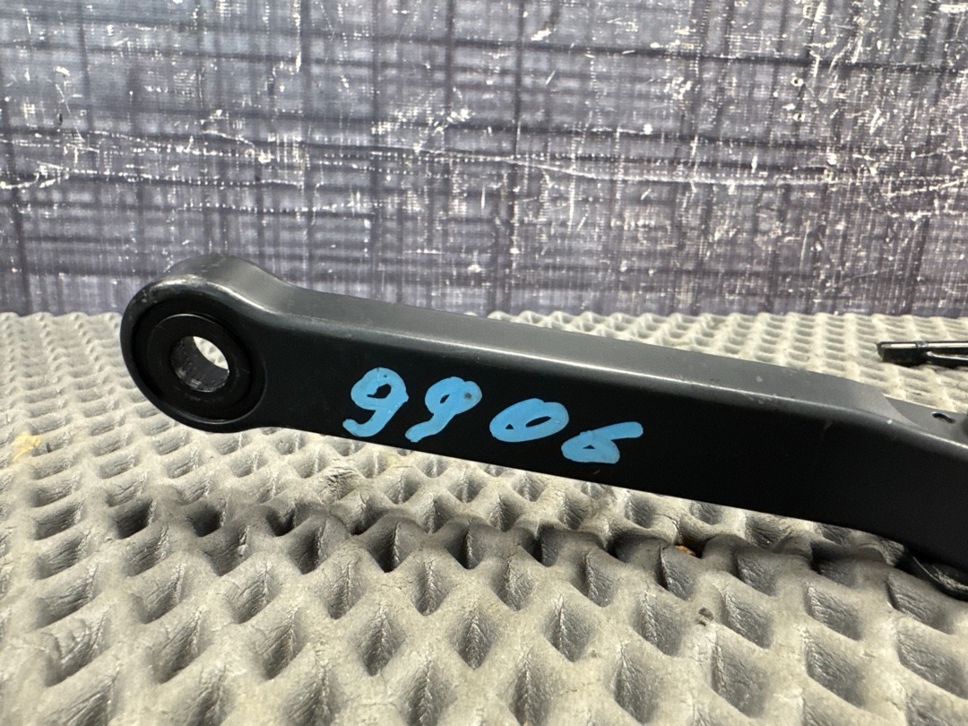 Дворник, 1330 рублей, Красноярск