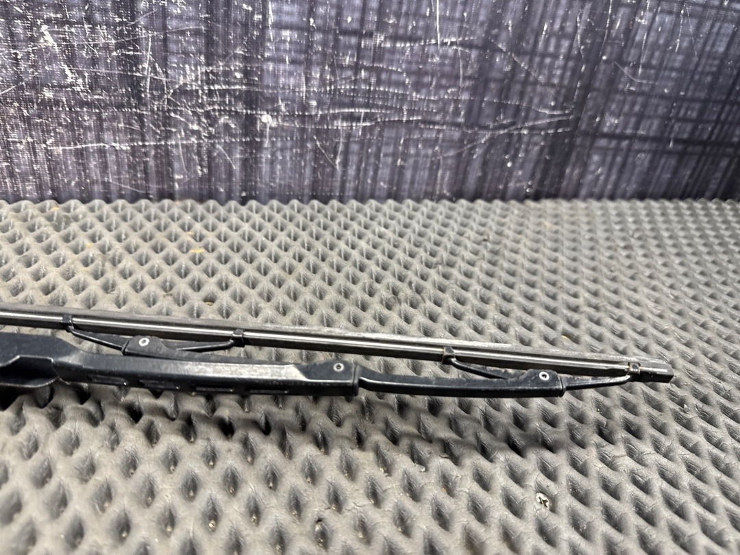 Дворник, 1330 рублей, Красноярск