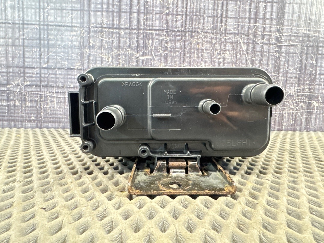 Адсорбер (фильтр паров топлива), 3620 рублей, Красноярск