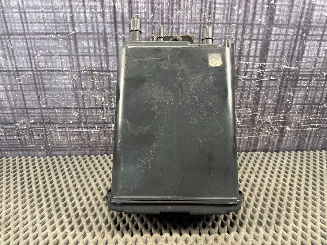 Адсорбер (фильтр паров топлива), 3620 рублей, Красноярск