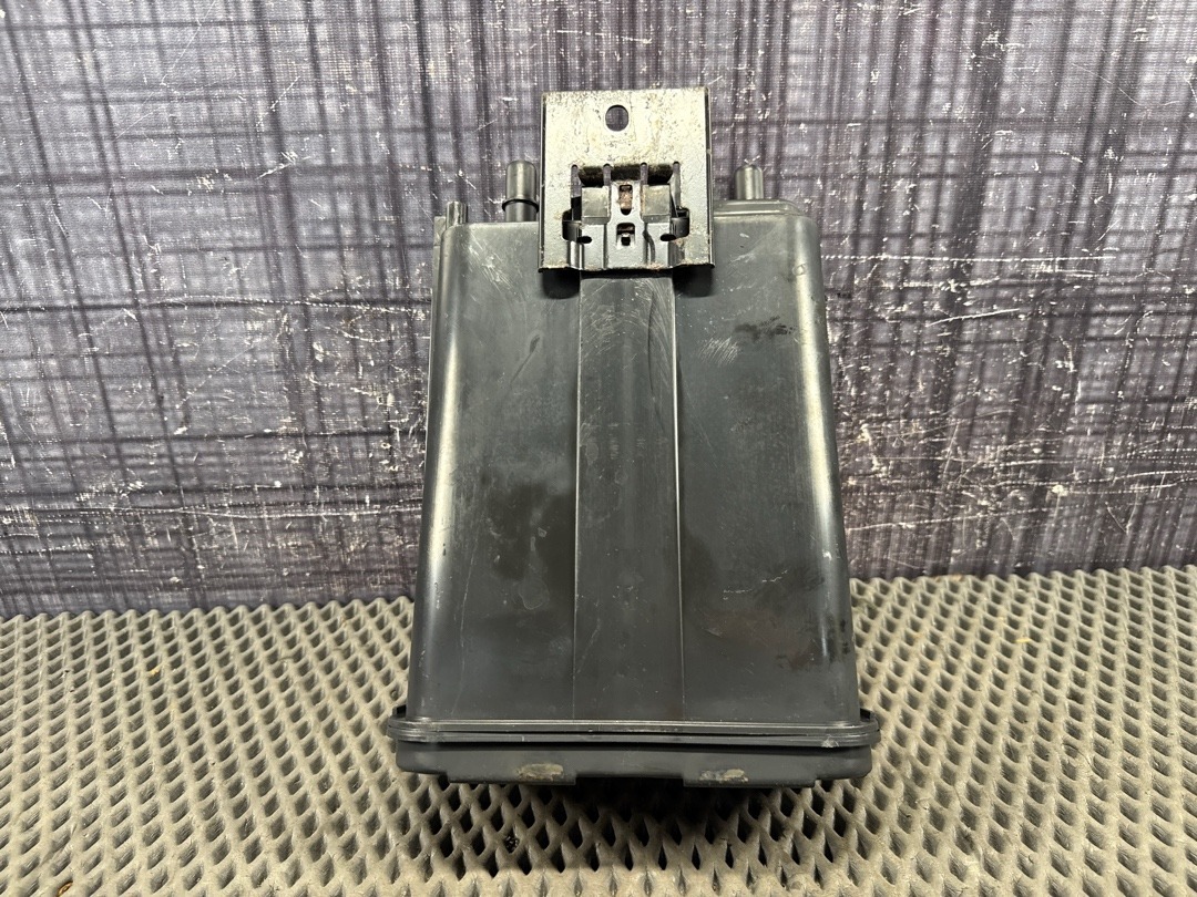 Адсорбер (фильтр паров топлива), 3620 рублей, Красноярск