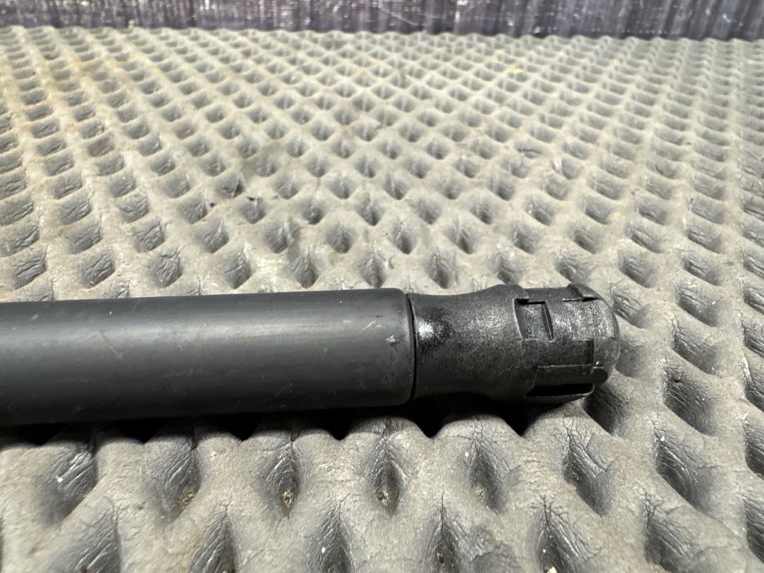 Амортизатор капота, 910 рублей, Красноярск