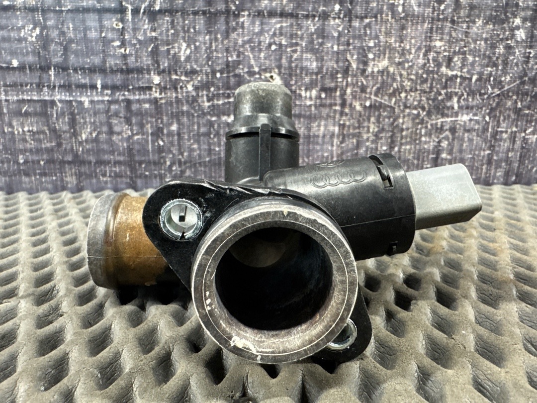 Фланец системы охлаждения, 1030 рублей, Красноярск