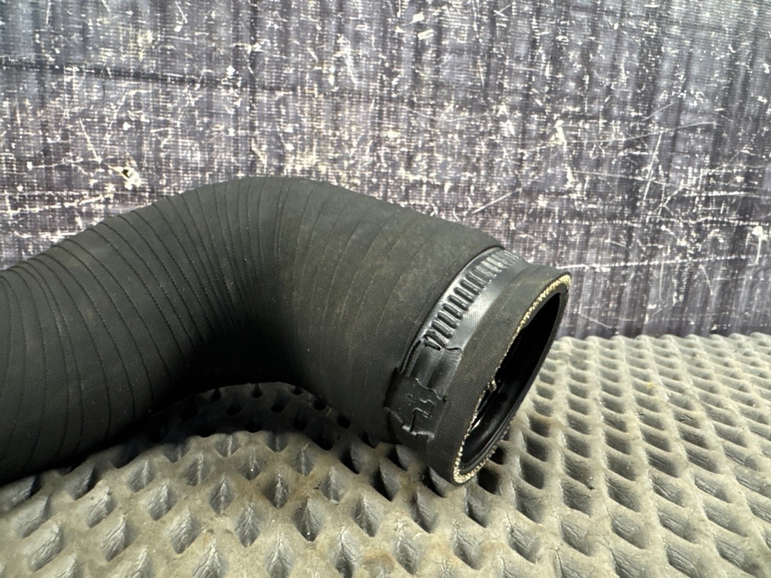 Патрубок интеркуллера, 830 рублей, Красноярск