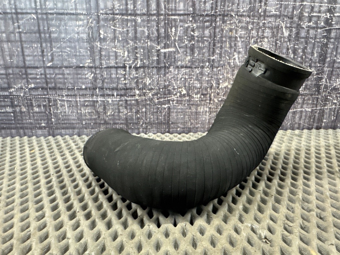 Патрубок интеркуллера, 830 рублей, Красноярск