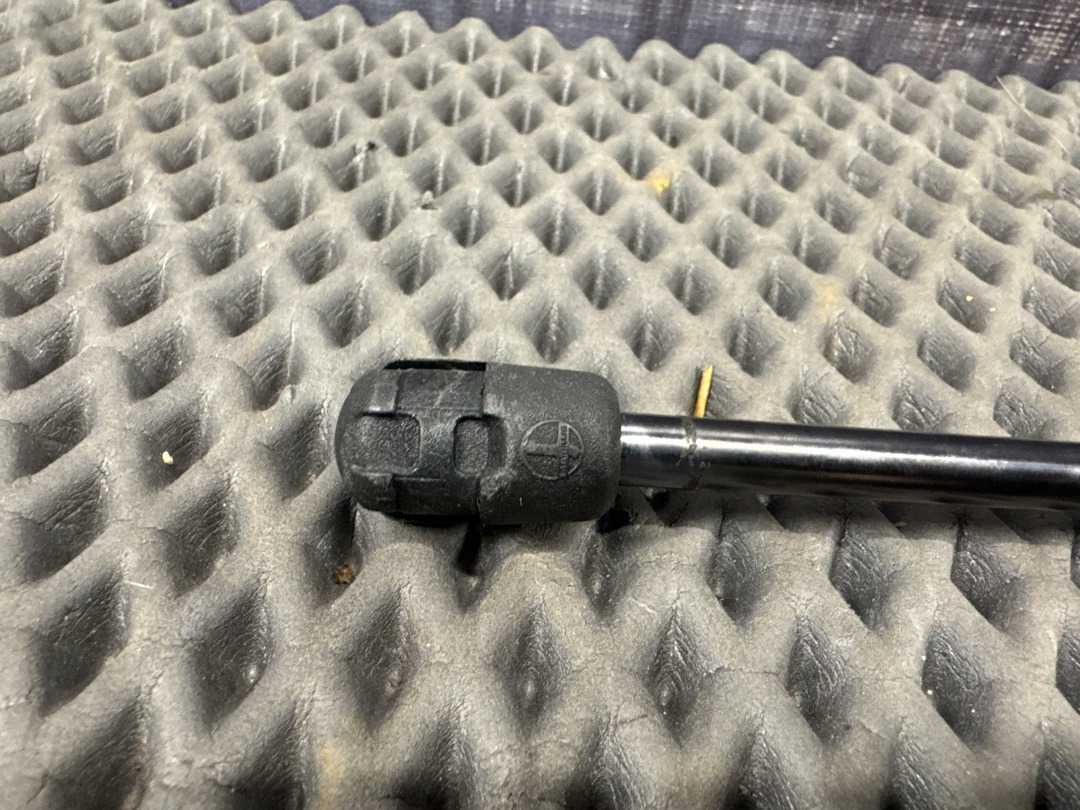 Амортизатор багажника, 650 рублей, Красноярск