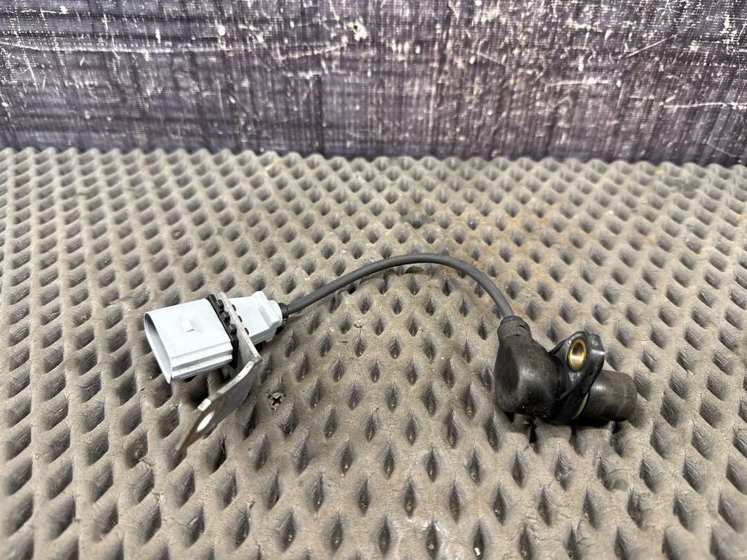 Датчик коленвала, 2620 рублей, Красноярск