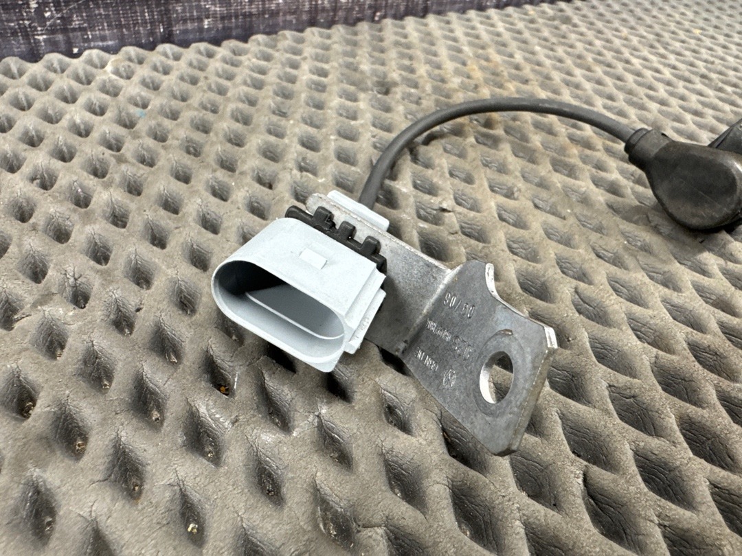 Датчик коленвала, 2620 рублей, Красноярск