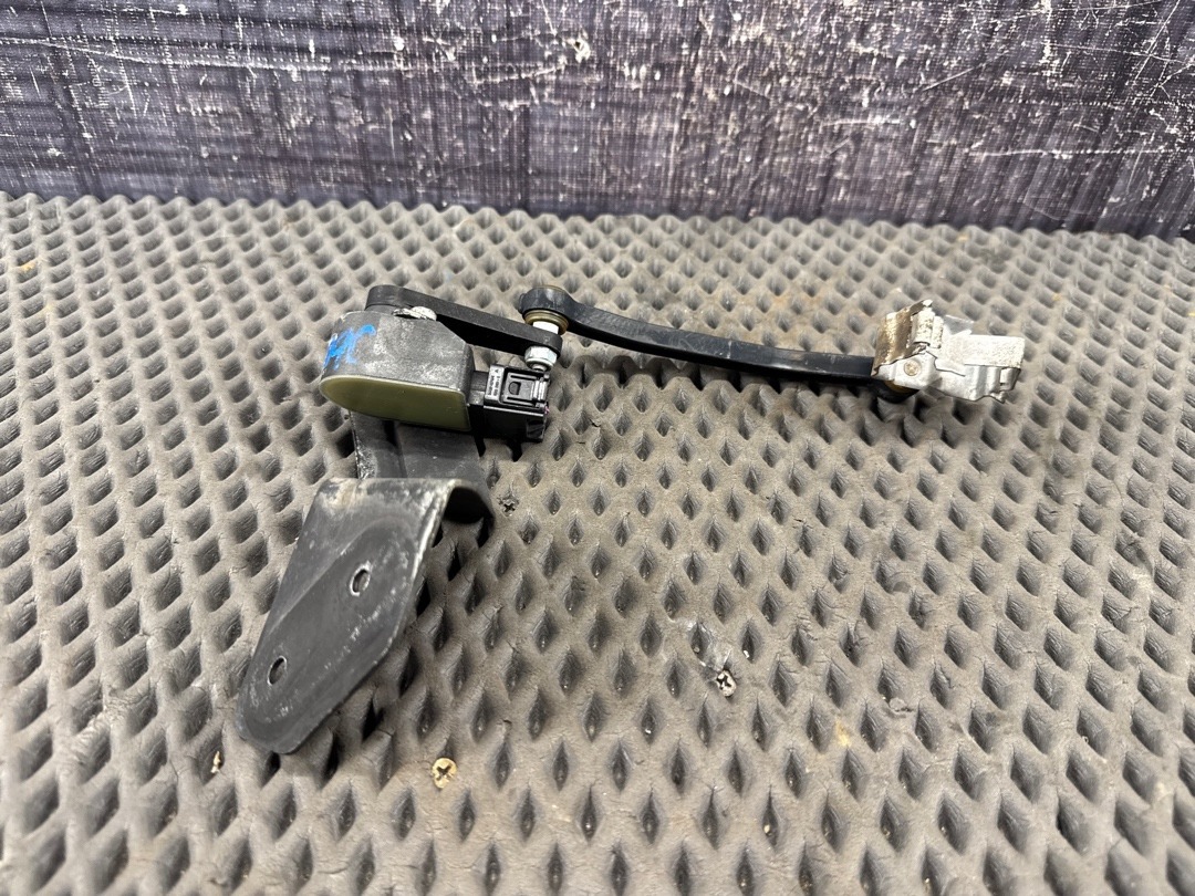 Датчик уровня подвески, 4360 рублей, Красноярск