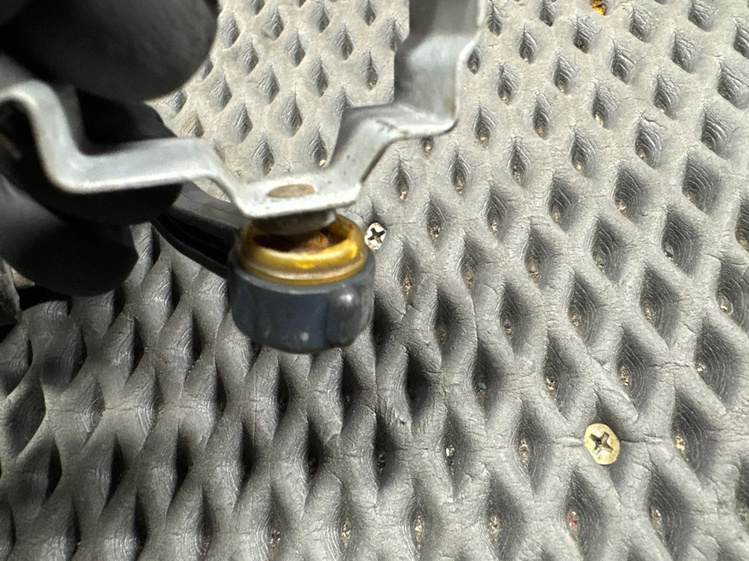 Датчик уровня подвески, 4360 рублей, Красноярск