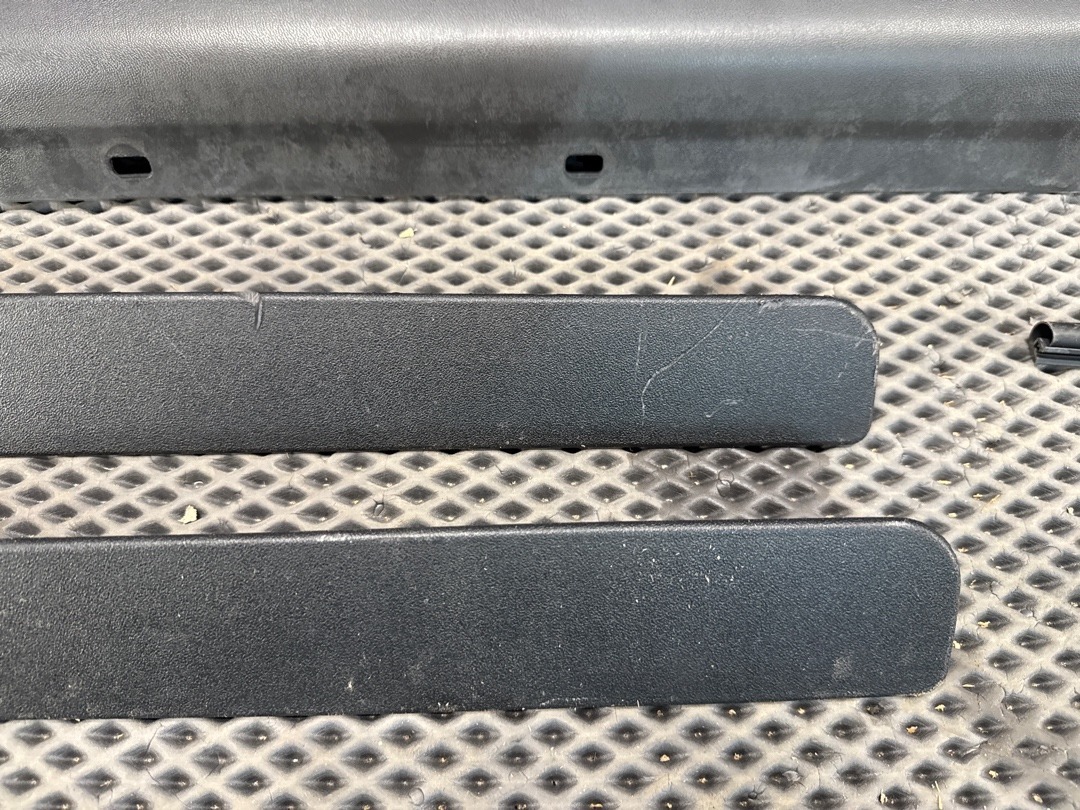 Комплект накладок на порог, 7940 рублей, Красноярск