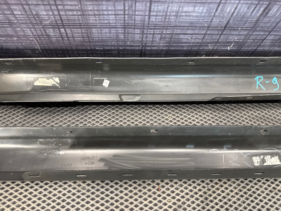 Комплект накладок на порог, 7940 рублей, Красноярск