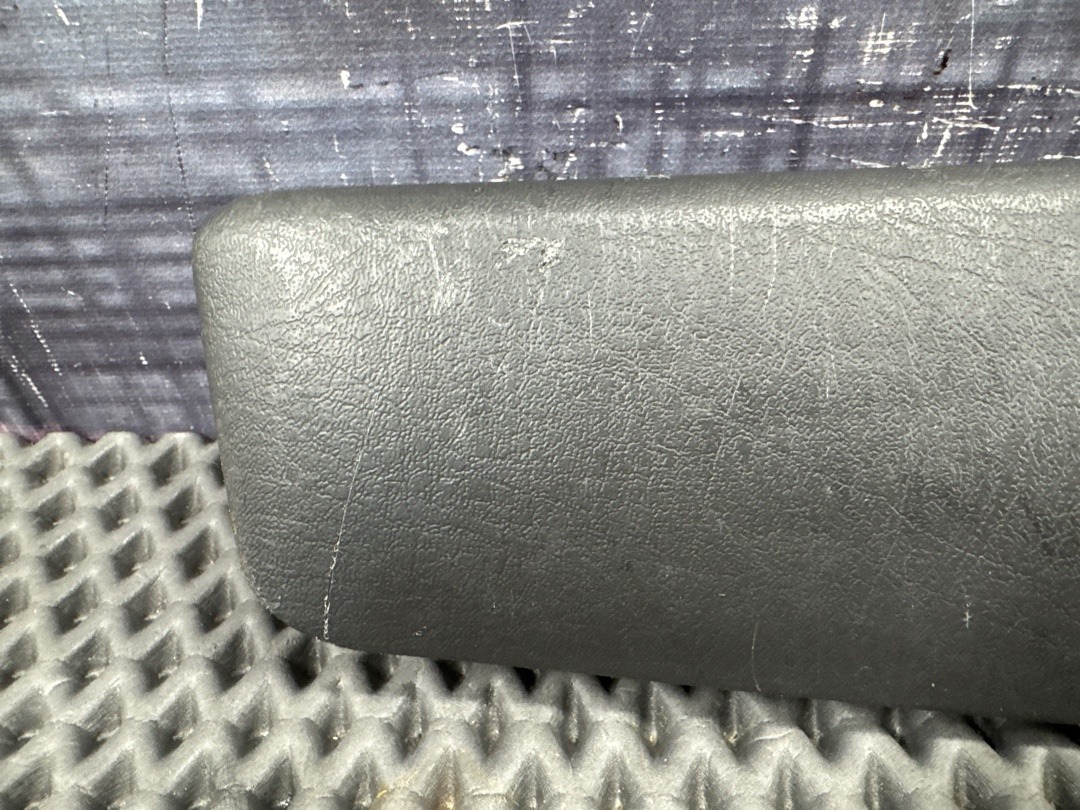 Пластик багажника, 1710 рублей, Красноярск