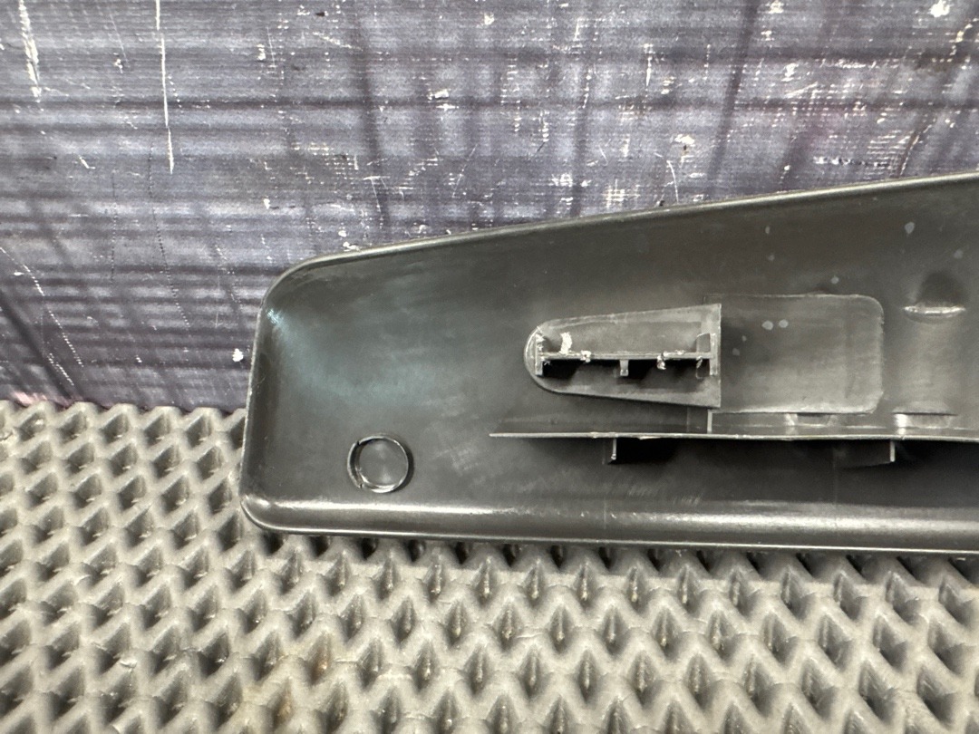 Пластик багажника, 1710 рублей, Красноярск