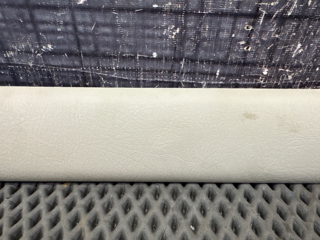 Обшивка крышки багажника, 1260 рублей, Красноярск