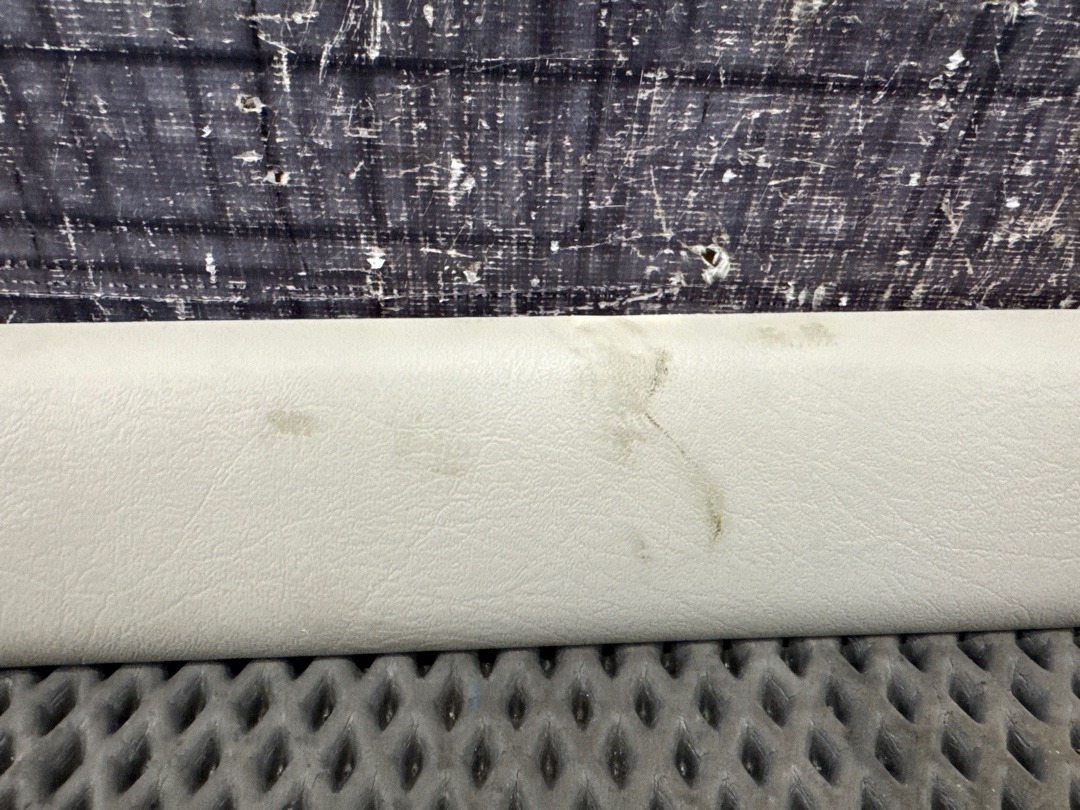 Обшивка крышки багажника, 1260 рублей, Красноярск