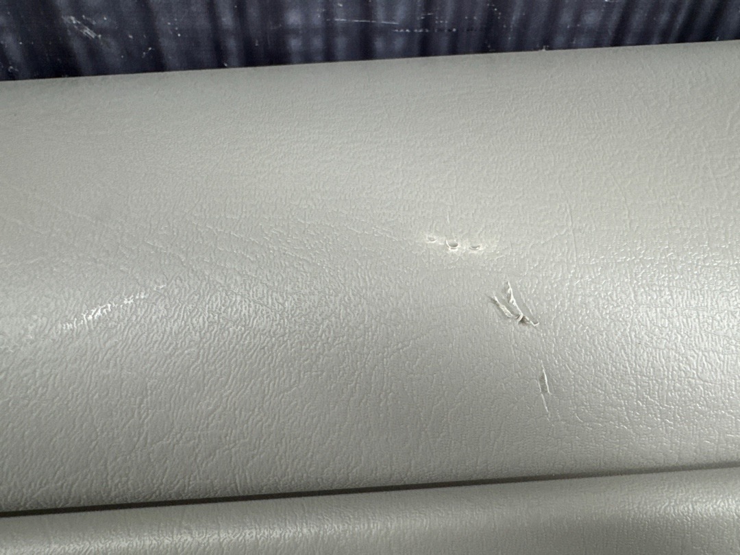 Обшивка крышки багажника, 3630 рублей, Красноярск