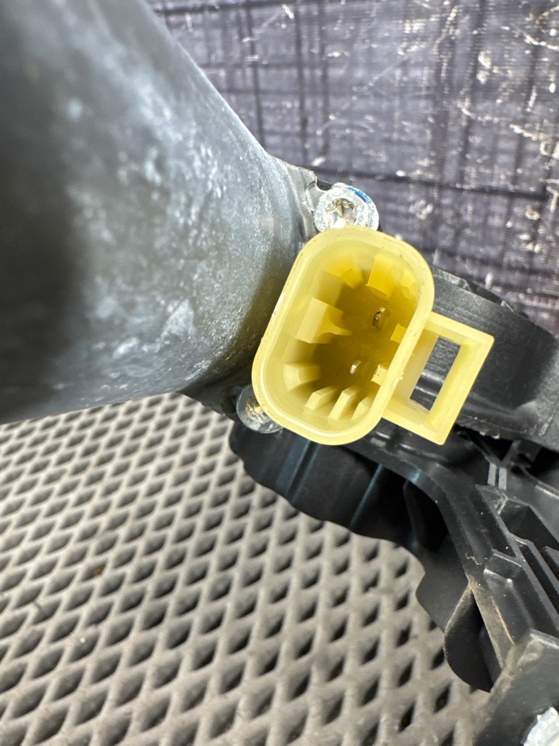 Стеклоподъемник, 7020 рублей, Красноярск