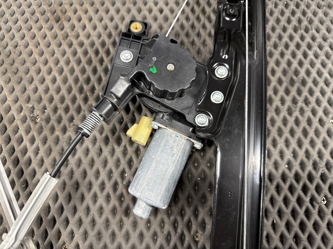 Стеклоподъемник, 7020 рублей, Красноярск