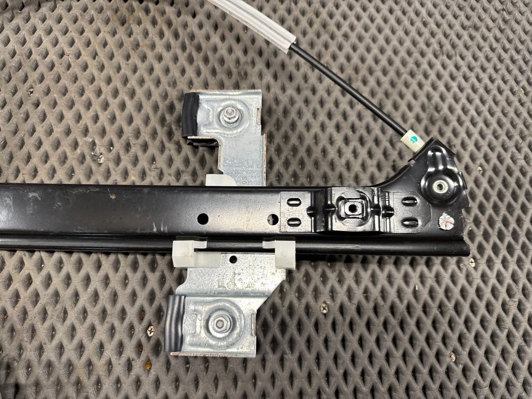 Стеклоподъемник, 3640 рублей, Красноярск