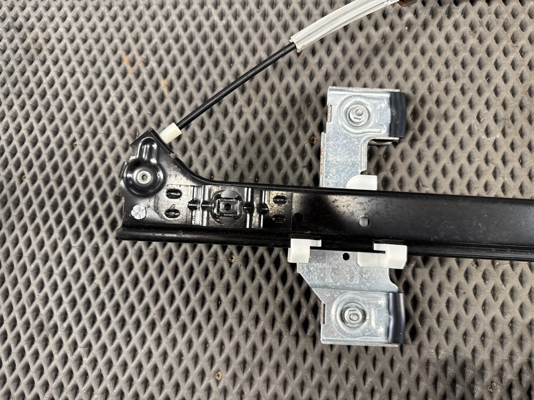 Стеклоподъемник, 3640 рублей, Красноярск