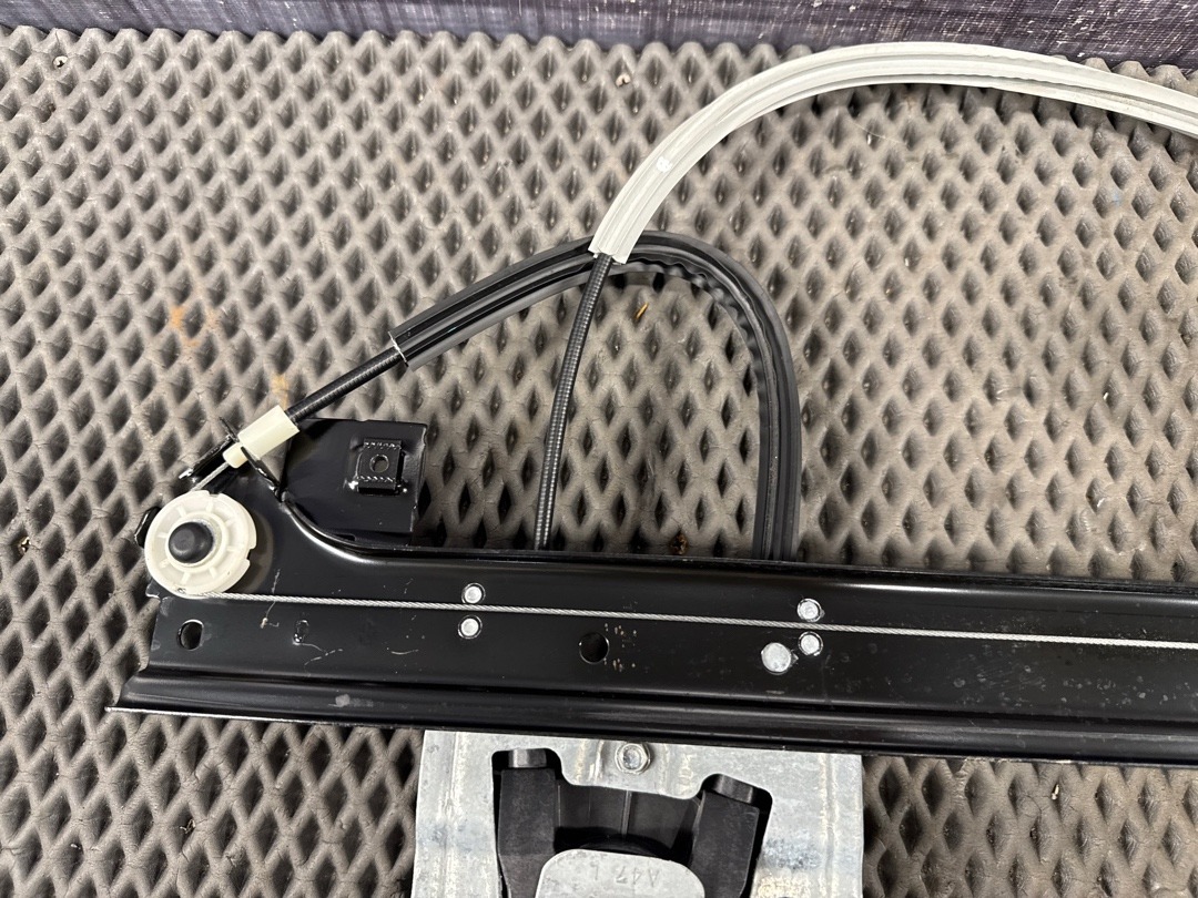 Стеклоподъемник, 3640 рублей, Красноярск