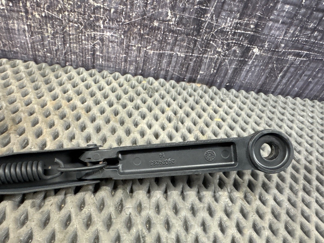 Дворник, 1330 рублей, Красноярск