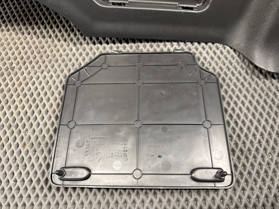 Обшивка багажника, 2030 рублей, Красноярск