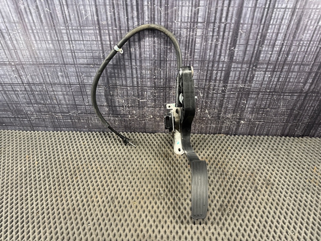 Педаль газа, 5930 рублей, Красноярск