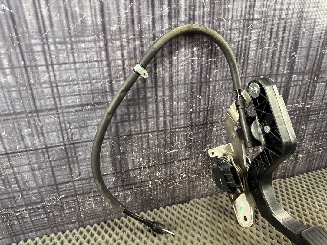 Педаль газа, 5930 рублей, Красноярск